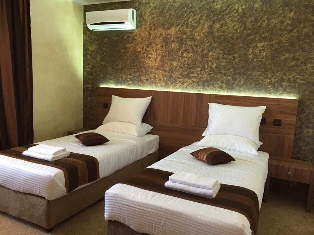 Family Kontesa Hotel Lozenets